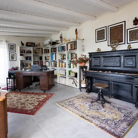 Casa Leandro Villa *